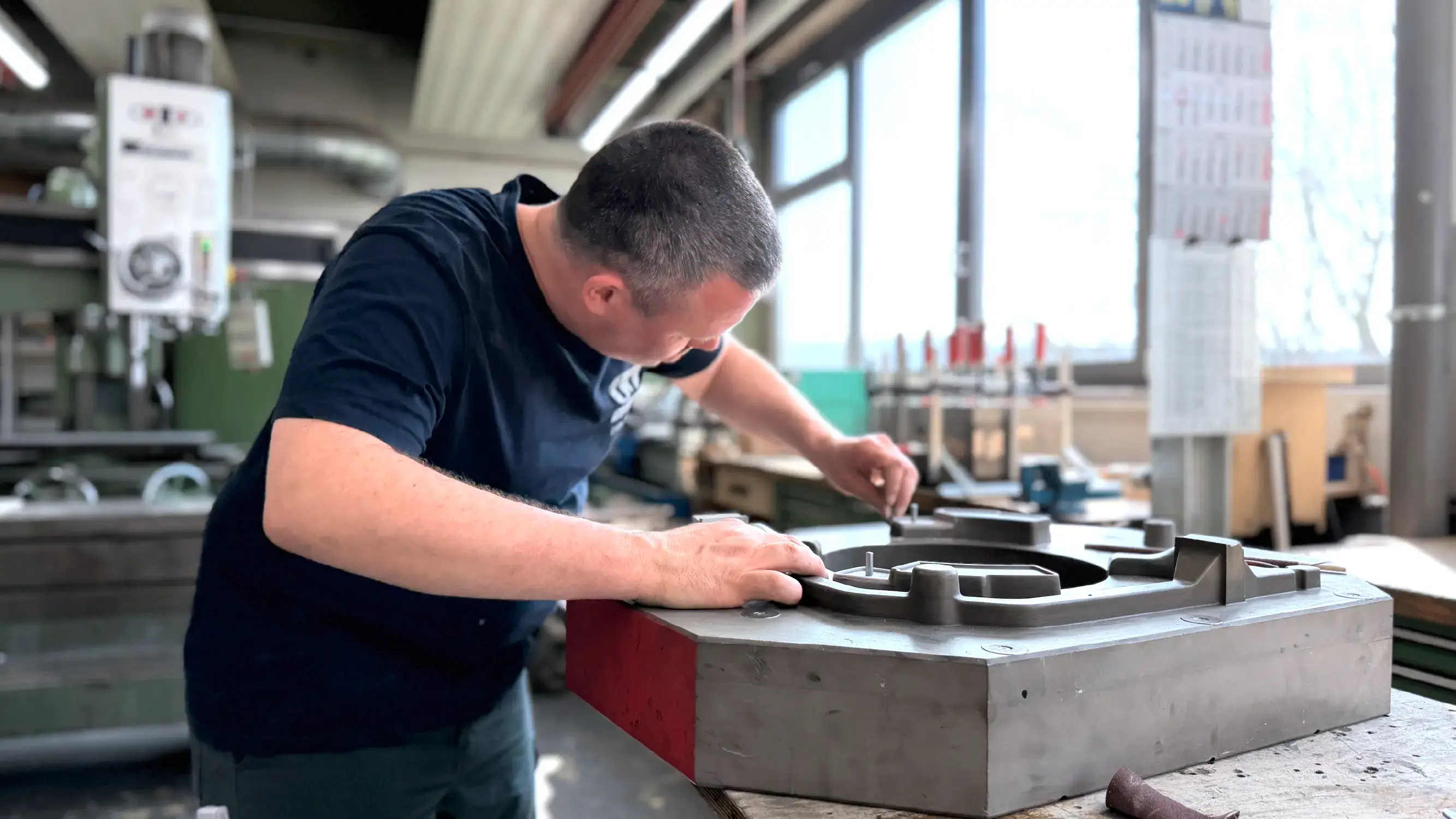 Mitarbeiter für unseren Modellbau m|w|d